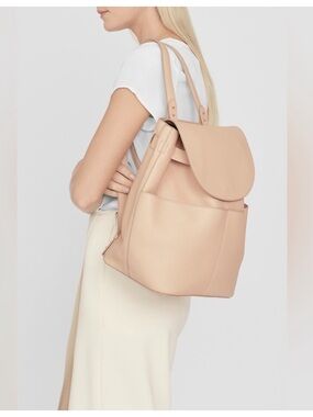 Cuyana Pebbled Leather Backpack in Blush